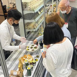 Olio Raineri di Chiusanico presente alla Seoul Food Exhibition 2022 di Seul, la più importante fiera alimentare coreana