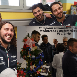 Anche i campioni nazionali di pallanuoto incontrano i piccoli ricoverati in Pediatria