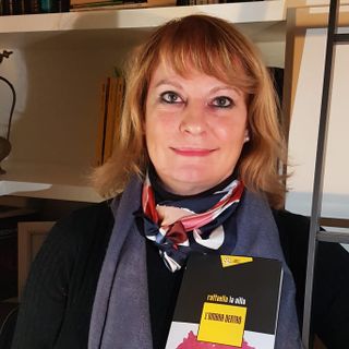 Un thriller femminile tra Novara e il lago Maggiore romanzo d’esordio per Raffaella La Villa