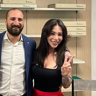 “Diritti e doveri di OnlyFans”, il nuovo libro dell’avvocato degli influencer