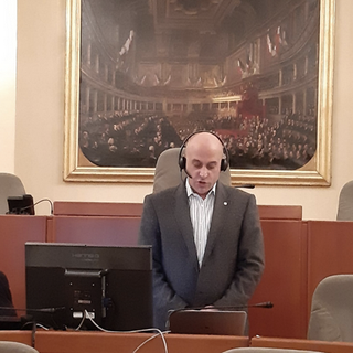In Consiglio regionale un minuto di silenzio per le vittime del Coronavirus