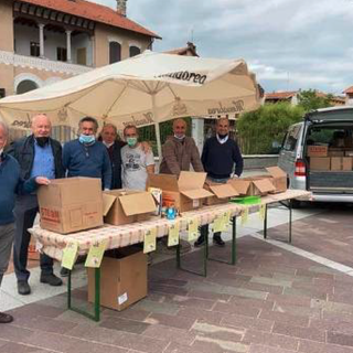 Domenica 30 maggio si è svolta l’iniziativa “Fai la spesa per i poveri” a Santo Stefano e Vergano