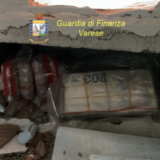 Maxi frode fiscale scoperta dalla Guardia di Finanza: tre persone in carcere e 260mila euro in contanti sequestrati