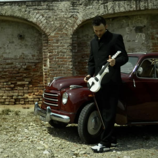 &quot;Mi sono scordato le chiavi&quot;, viaggio musicale con Emanuele Cadario e la storica band La Sornette