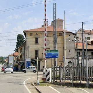 Borgomanero: chiude il passaggio a livello di via Arona