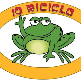 Lezione su raccolta differenziata e riciclo per gli alunni a Trecate