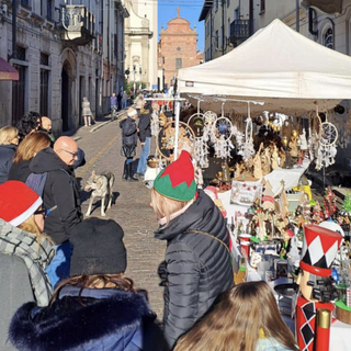 Carpignano Sesia: il Sindaco Massara ringrazia la comunità per il successo dell’evento natalizio Carpignano Sesia: il Sindaco Massara ringrazia la comunità per il successo dell’evento natalizio