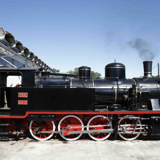 Torna sui binari la storica locomotiva a vapore del 1908: anche Novara tra le tappe del treno turistico di Trenord