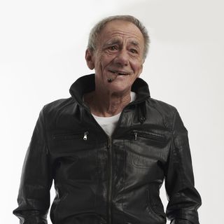 Questa sera Roberto Vecchioni chiude i grandi eventi della Caserma Passalacqua