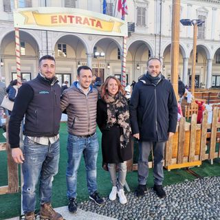 Nuovi orari della pista di pattinaggio in Piazza Cavour