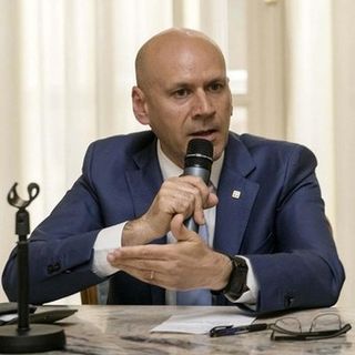 Coronavirus, Frediani-Bertola (M5S): &quot;Terapie anti-Covid non hanno simboli di partito&quot;