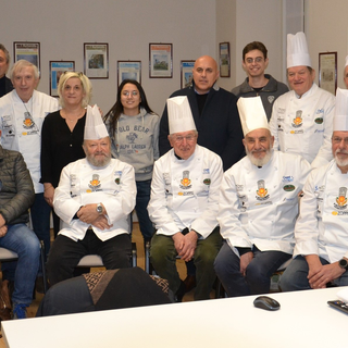 Stelle e Padelle si Trasferisce a Napoli: Gemellaggio di Solidarietà Nord-Sud