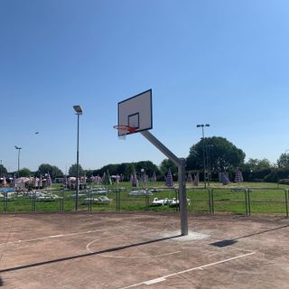 Terdoppio, montati i canestri e rettificate le pompe della piscina