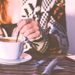 Notizie dal Piemonte. Bra, “corregeva” con ansiolitico il cappuccino della collega - rivale: condannata
