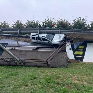 Posto sotto sequestro il cavalcavia 25 aprile