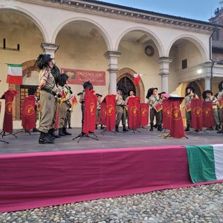 Galliate ha festeggiato il compleanno dei Bersaglieri