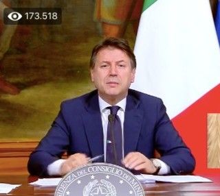 Coronavirus, via libera al decreto imprese: liquidità per 400 miliardi, stop tasse di aprile e maggi