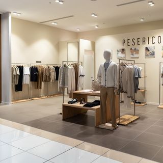 Il 20 febbraio Peserico sfila a Milano