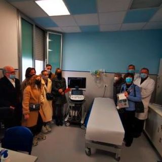 ‘Un goal per Simonluca’ dona un ecografo alla Pediatria di Brgomanero