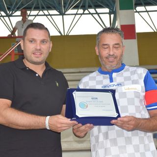 Si è svolta allo stadio di Borgomanero la partita di benificienza Amministratori - Hospitalboys
