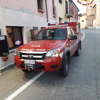 Ragazzo si perde per tornare a casa: recuperato dai vigili del fuoco