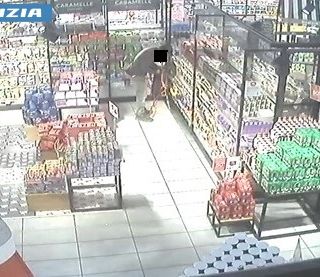 Furti nelle aree di servizio autostradali: eseguite quattro ordinanze di custodia cautelare