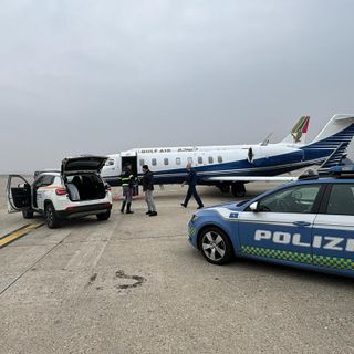 Corsa contro il tempo, la Polizia da Novara a Malpensa per il trasporto urgente di organi