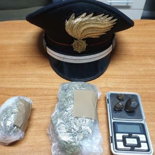 Due arresti e tre denunce dei Carabinieri della Compagnia di Arona per spaccio di sostanze stupefacente