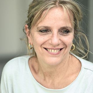 Da Novara all’Argentina: giovedì “Vino amaro” in Biblioteca. Una saga familiare di emigrazione, vino e dittatura
