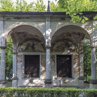 I “Sacri Monti del Piemonte e della Lombardia” in mostra alla Cappella Nuova del Sacro Monte di Orta negli scatti fotografici di Beck Peccoz