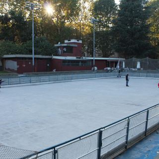 L'amministrazione comunale punta a rilanciare la pista di pattinaggio di viale Buonarroti