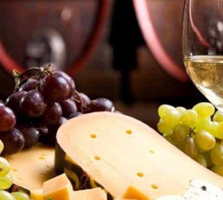Profumi e sapori della Toscana invadono il centro storico di Novara
