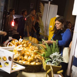 In migliaia a Fontaneto per la Fiera della Cipolla Bionda