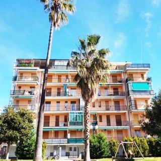 Notizie dal Piemonte. Atti osceni davanti ai bambini: denunciato a Borghetto Santo Spirito