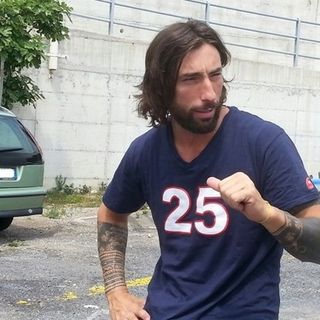 Notizie dal Piemonte. Latitante si fa un selfie con &quot;Abbombazza&quot; Brumotti: la polizia lo riconosce e lo arresta