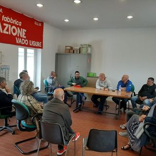 Cofferati in visita ai lavoratori Bombardier insieme ai candidati alle europee Branca e Amato (La Sinistra): &quot;Senza una politica industriale non si può salvaguardare e rilanciare la fabbrica vadese&quot;