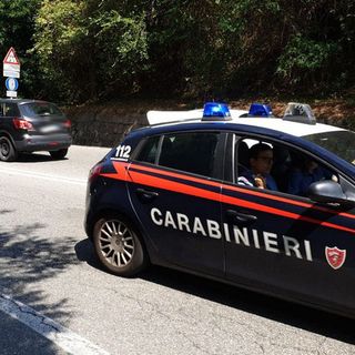 Notizie dal Piemonte. Eroi non per caso: due carabinieri mettono a rischio la loro vita per salvare una 26enne pronta a gettarsi nel vuoto