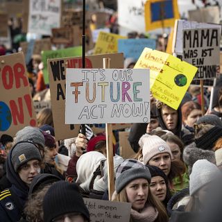 Tornano in piazza i ragazzi di Friday For Future