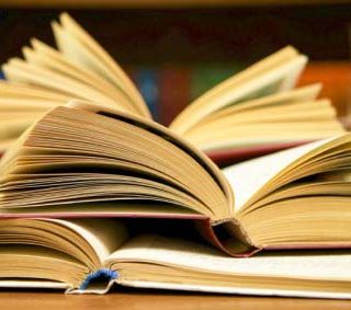 Omaggio al novarese Emanuelli in biblioteca Negroni: un mese di piccole e grandi storie, dalla narrativa alla musica