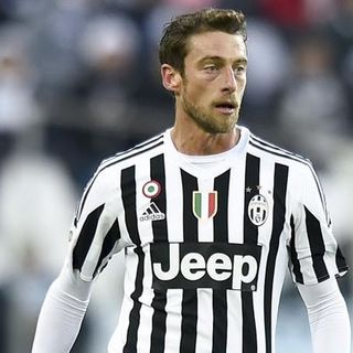 Notizie dal Piemonte. Rapinatori nella villa di Marchisio, armati di pistola si fanno aprire la cassaforte