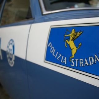 Ex dipendente tenta una rapina in autogrill, denunciato