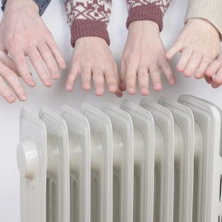 I riscaldamenti potranno essere accesi fino a sette ore al giorno