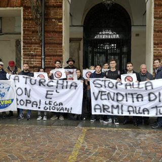Sit-in giovani Lega Piemonte, Turchia fuori dalla Unione Europea. Presenti anche i consiglieri regionali