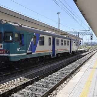 Più sicurezza nelle stazioni e sui treni: firmato protocollo in prefettura a Torino
