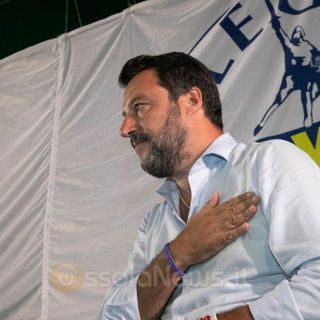 Matteo Salvini dal palco della Lega Fest domese attacca Eliana Frontini: &quot;In un paese normale sarebbe stata cacciata&quot;