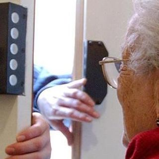 Coronavirus, l’epidemia non ferma i truffatori di anziani
