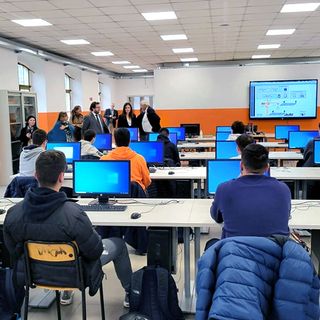 Inaugurato il nuovo laboratorio dell’Iti Omar