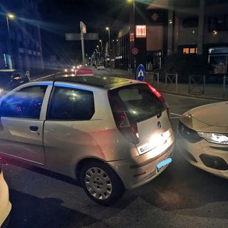 Inseguimento in pieno centro a Novara, denunciato marocchino ubriaco e senza patente