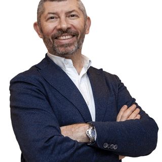 Scalfarotto presenta il suo nuovo libro “la versione di Ivan, storia di un resistente negli anni del populismo&quot;