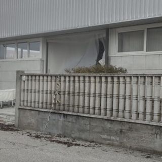 Mede: assalto allo stabilimento Loro Piana, i banditi sequestrano il vigilantes e fuggono con il bottino